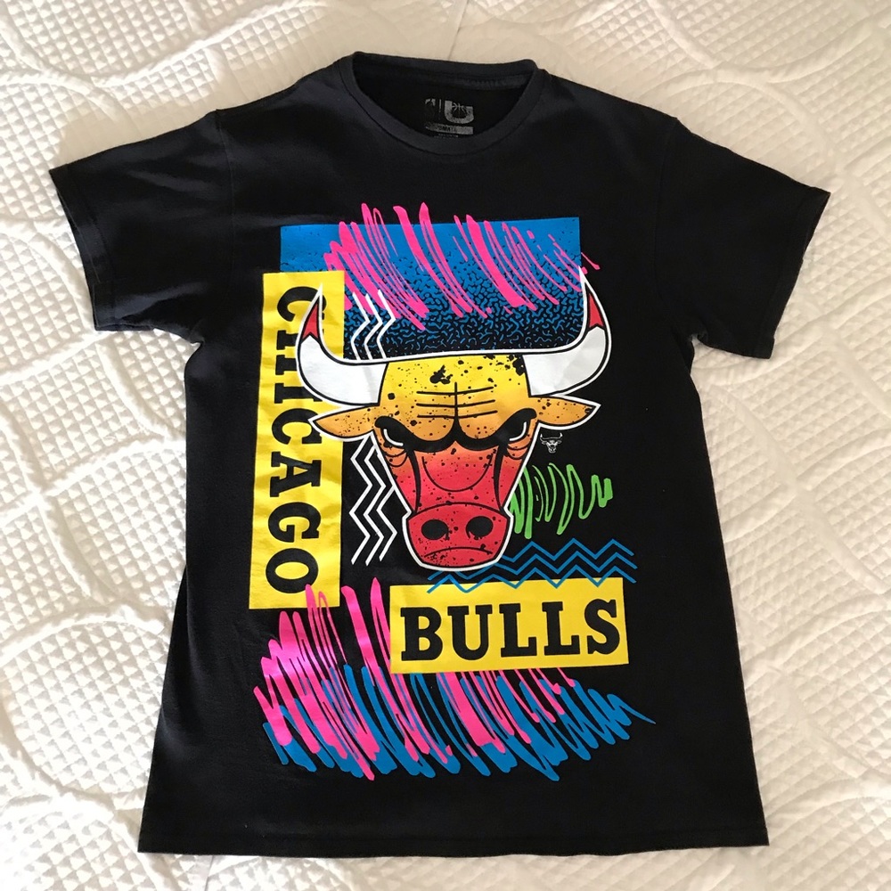 Chicago Bulls NBA retro style t-shirt Like NEW